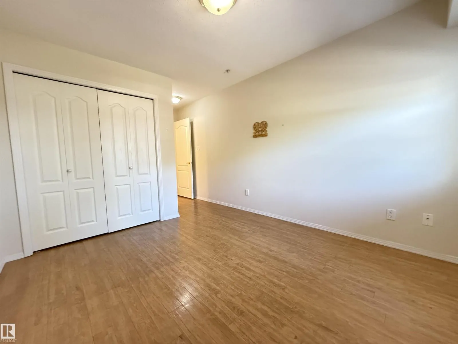 #302 8215 84 AV NW