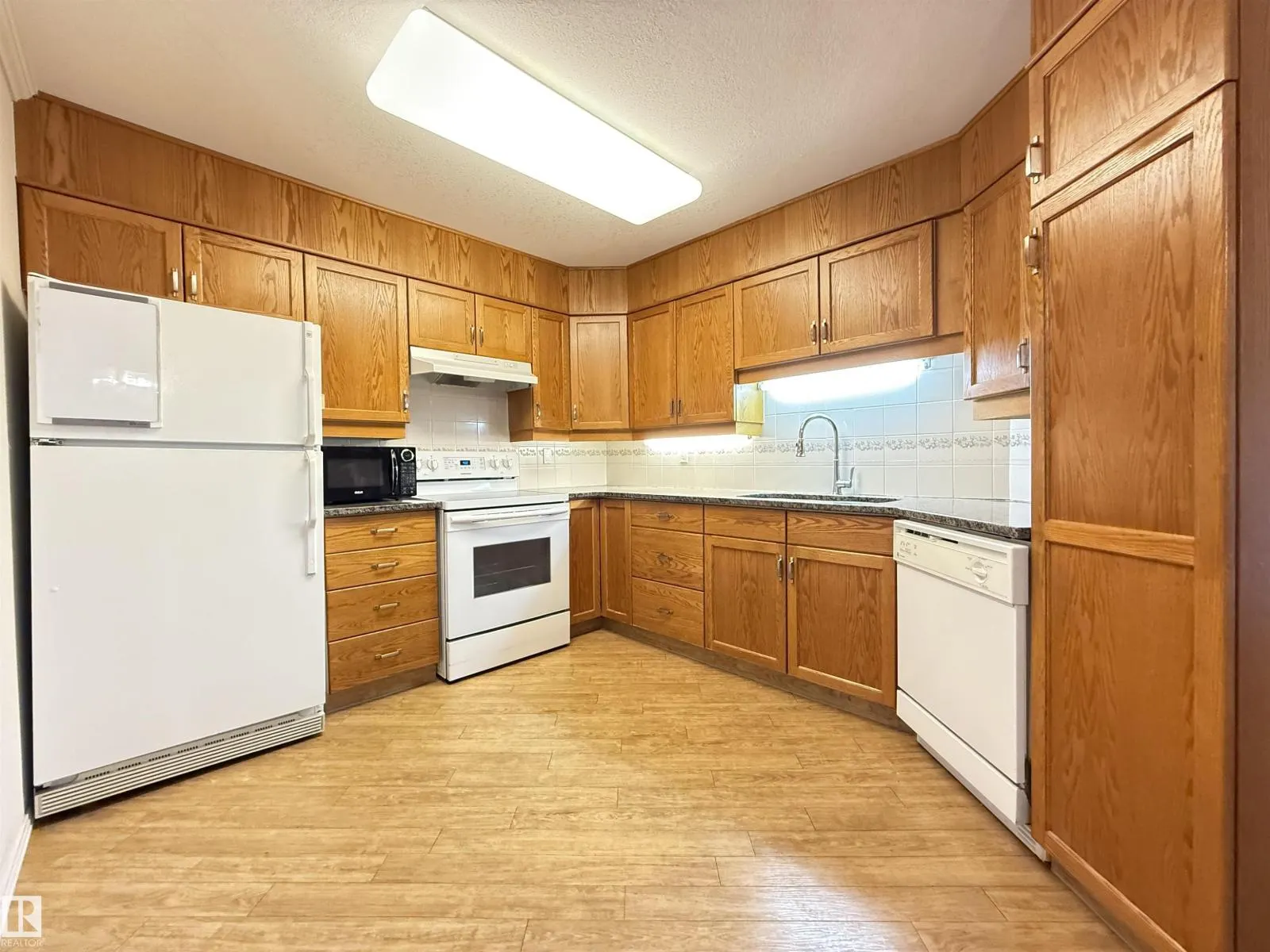 #302 8215 84 AV NW