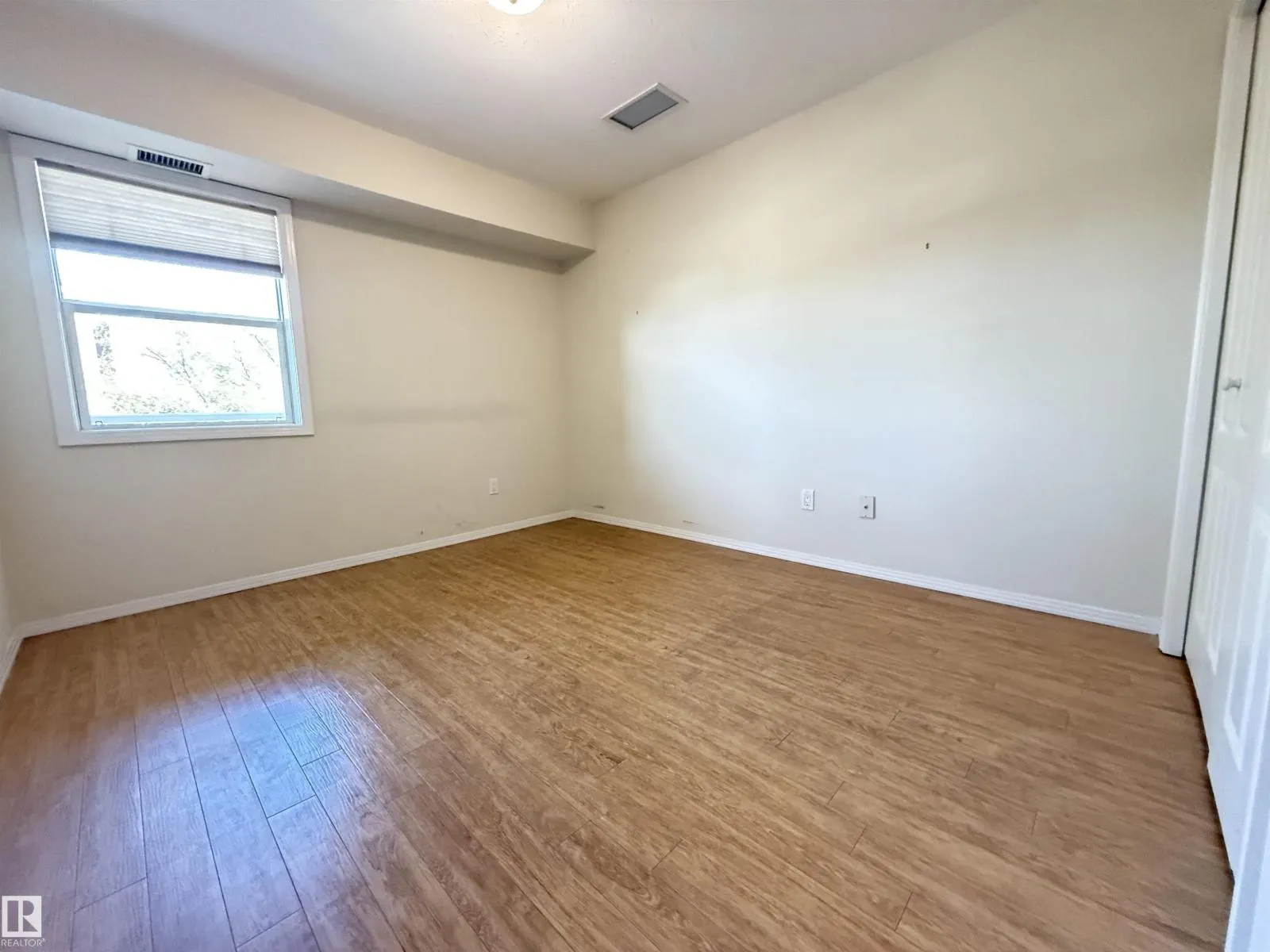 #302 8215 84 AV NW