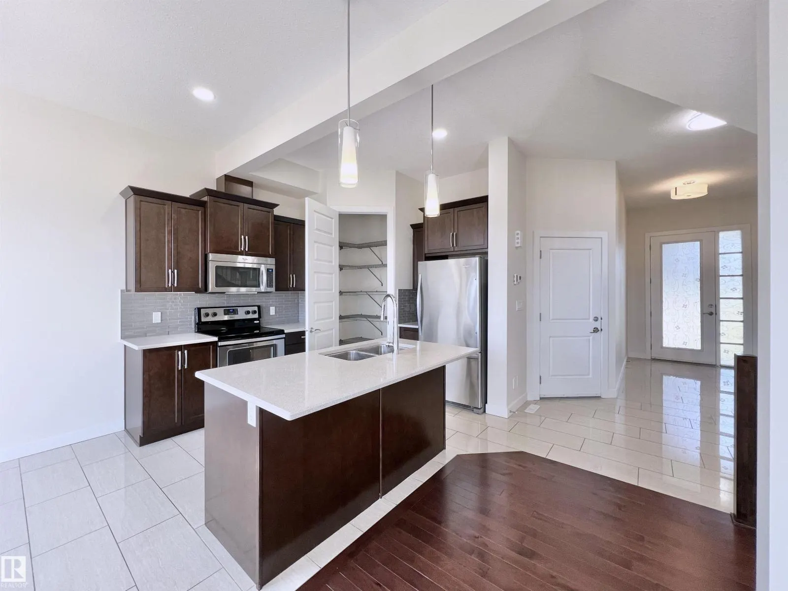 2923 ANDERSON CO SW