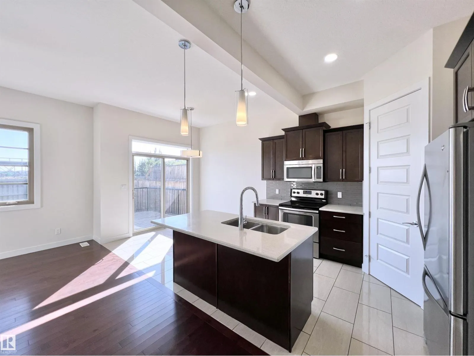2923 ANDERSON CO SW
