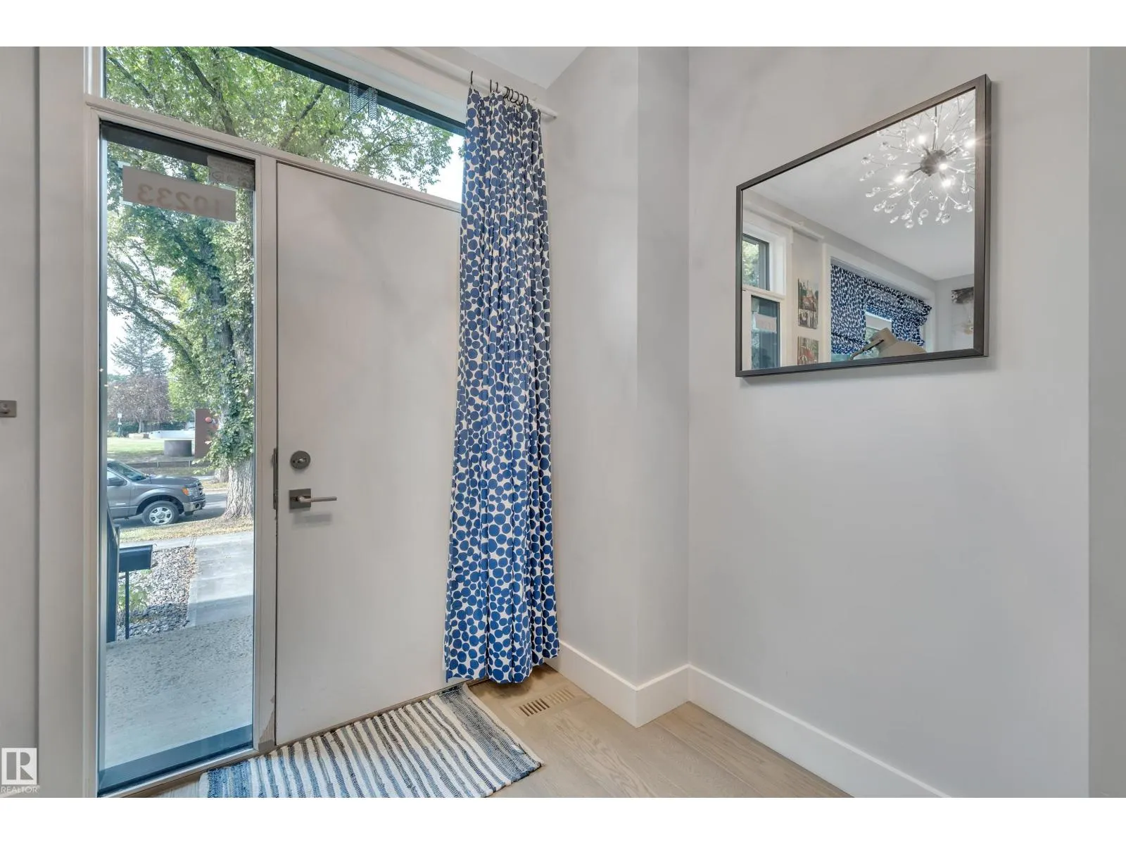 10233 139 ST NW