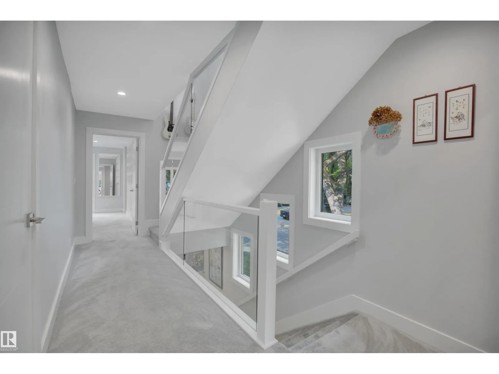10233 139 ST NW