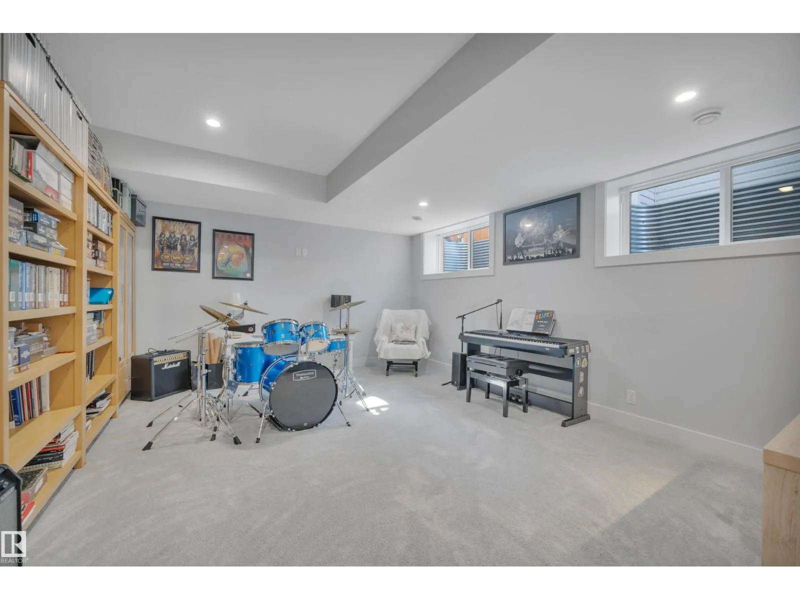 10233 139 ST NW