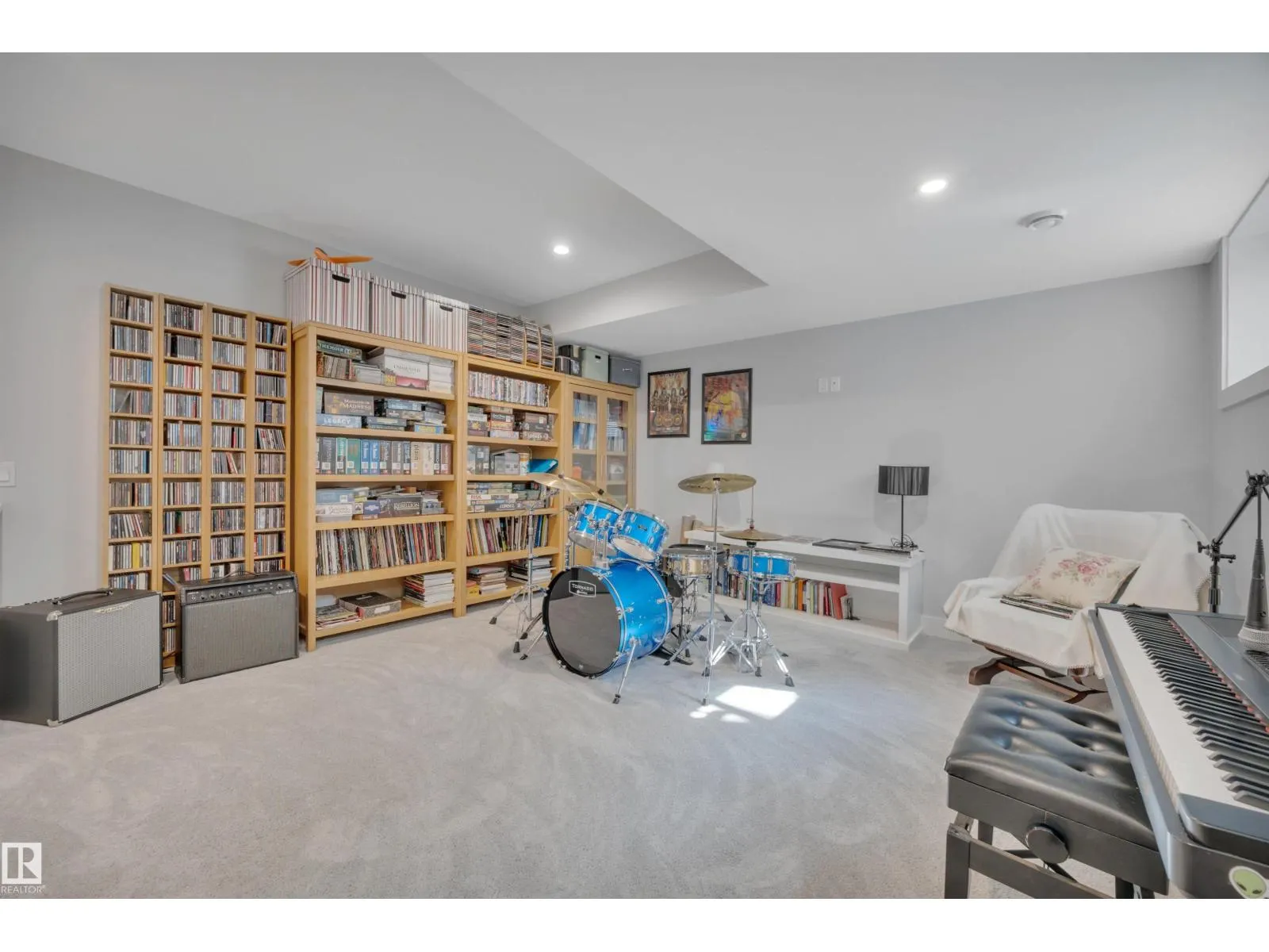 10233 139 ST NW