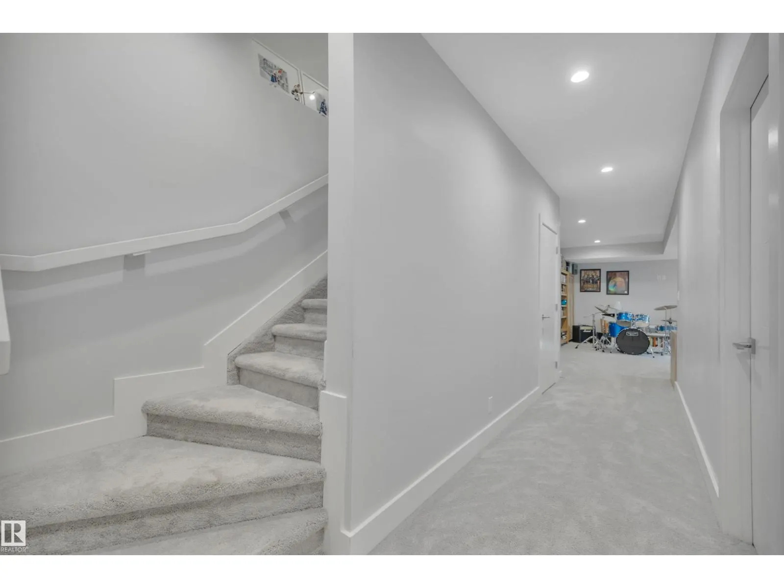 10233 139 ST NW