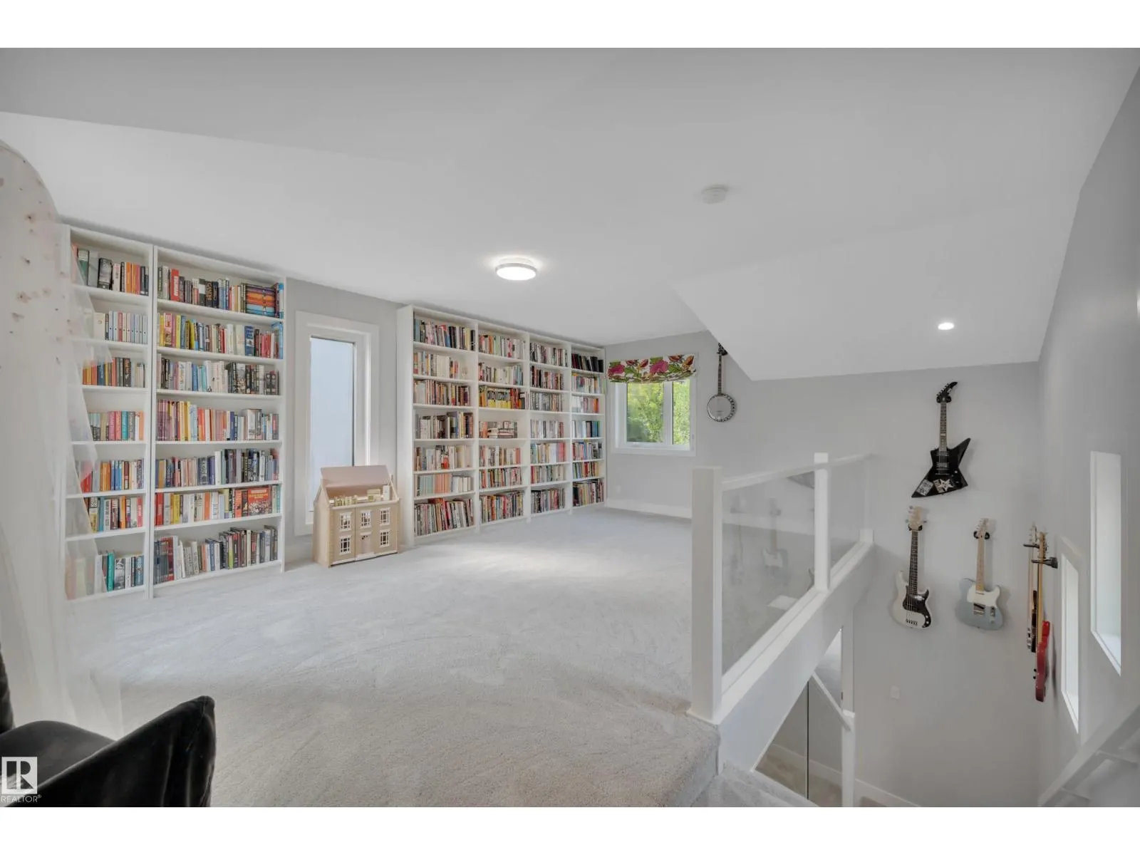 10233 139 ST NW