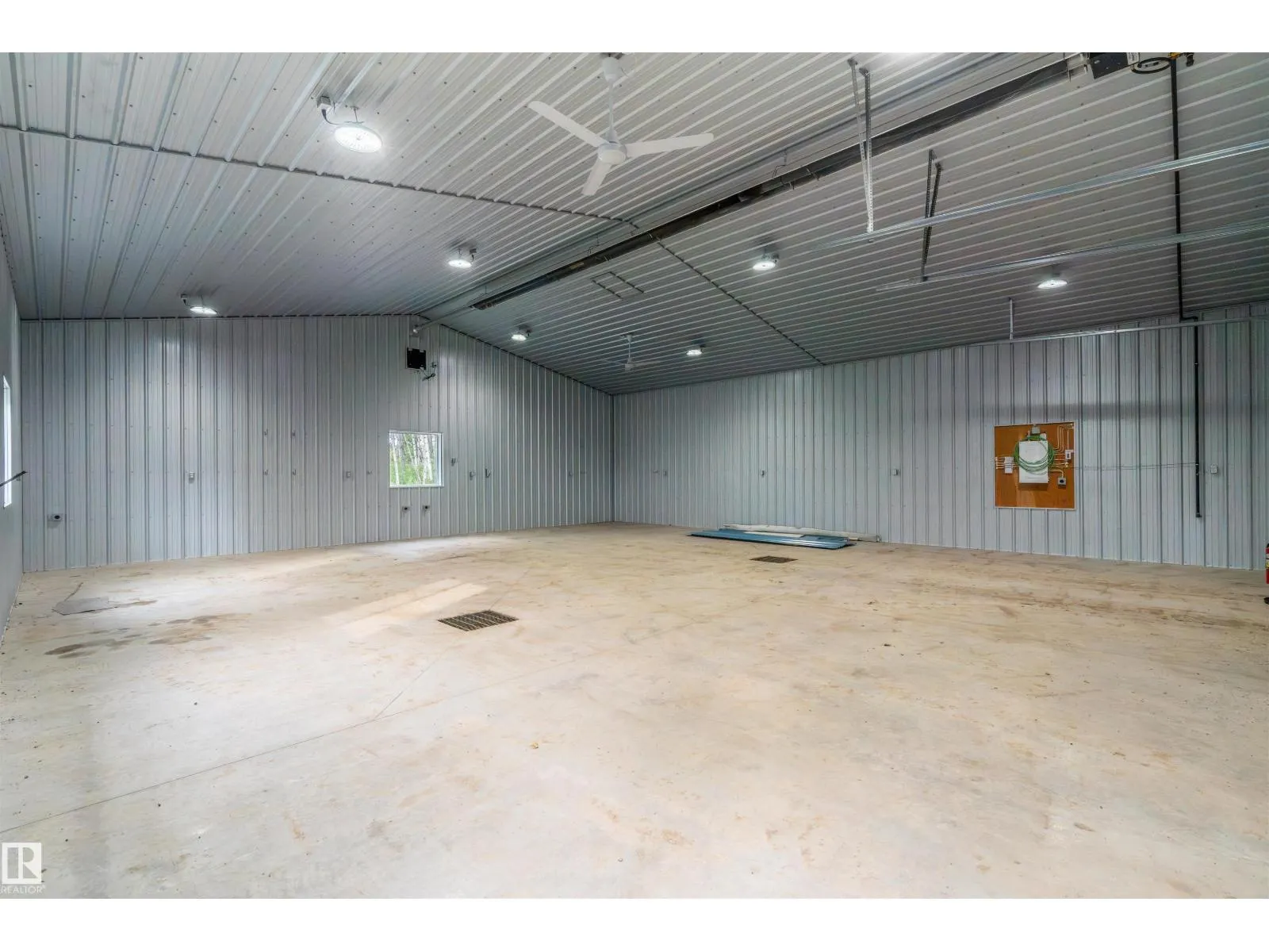 102 62212 Range Road 412