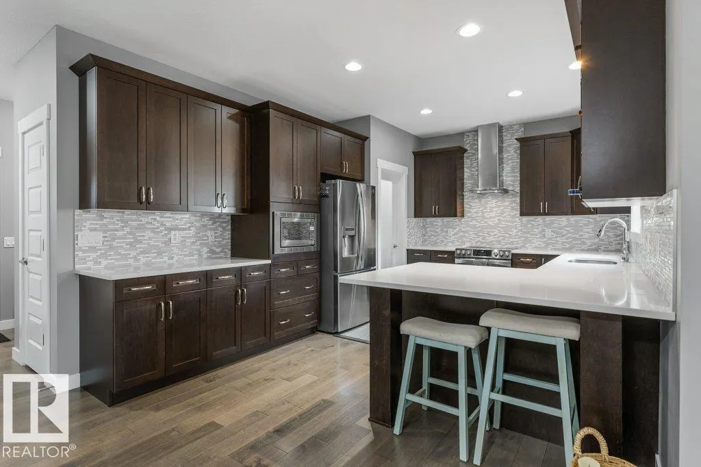 21 ELISE PL