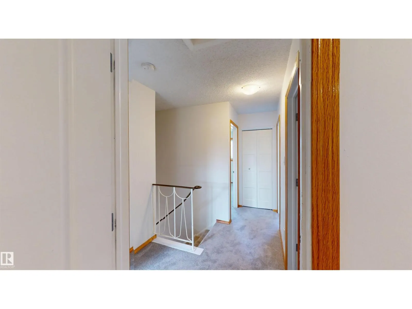 18503 92 AV NW