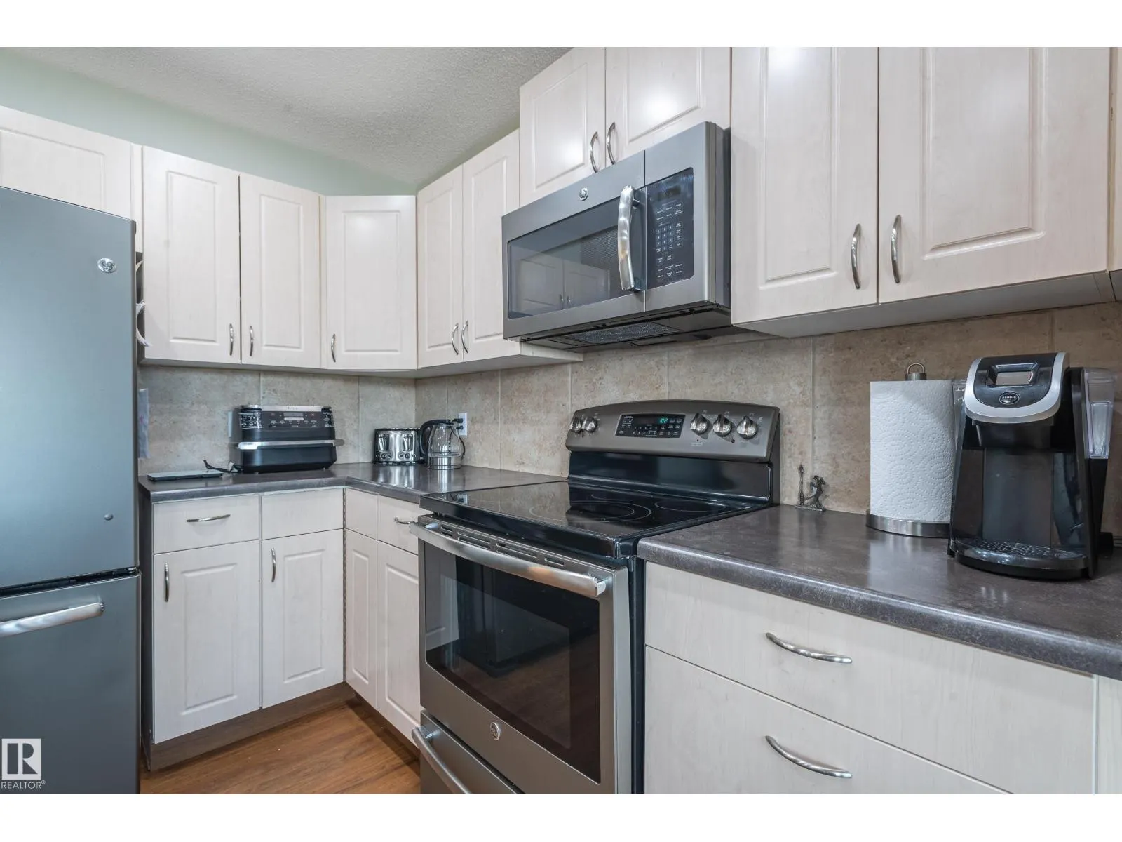 13138 162A AV NW