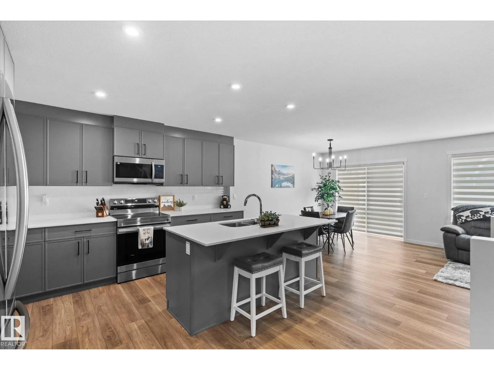 1727 WESTERRA WD