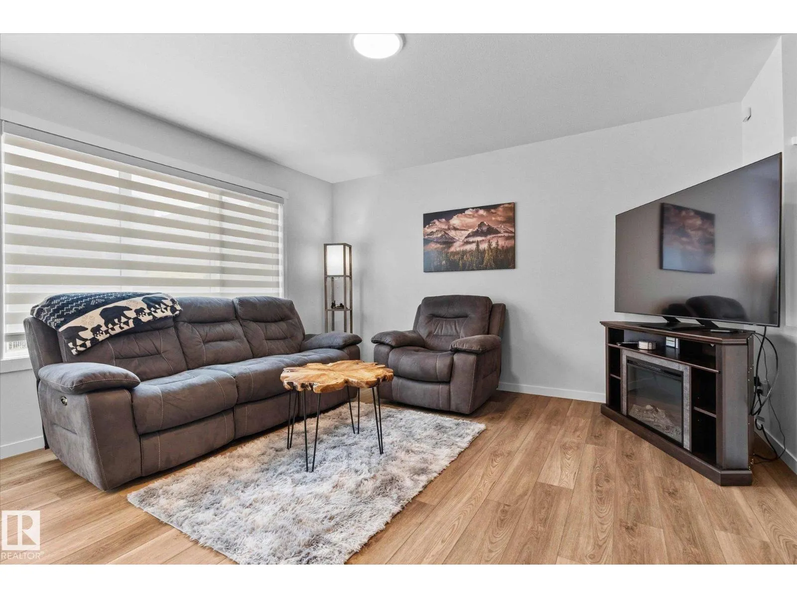 1727 WESTERRA WD