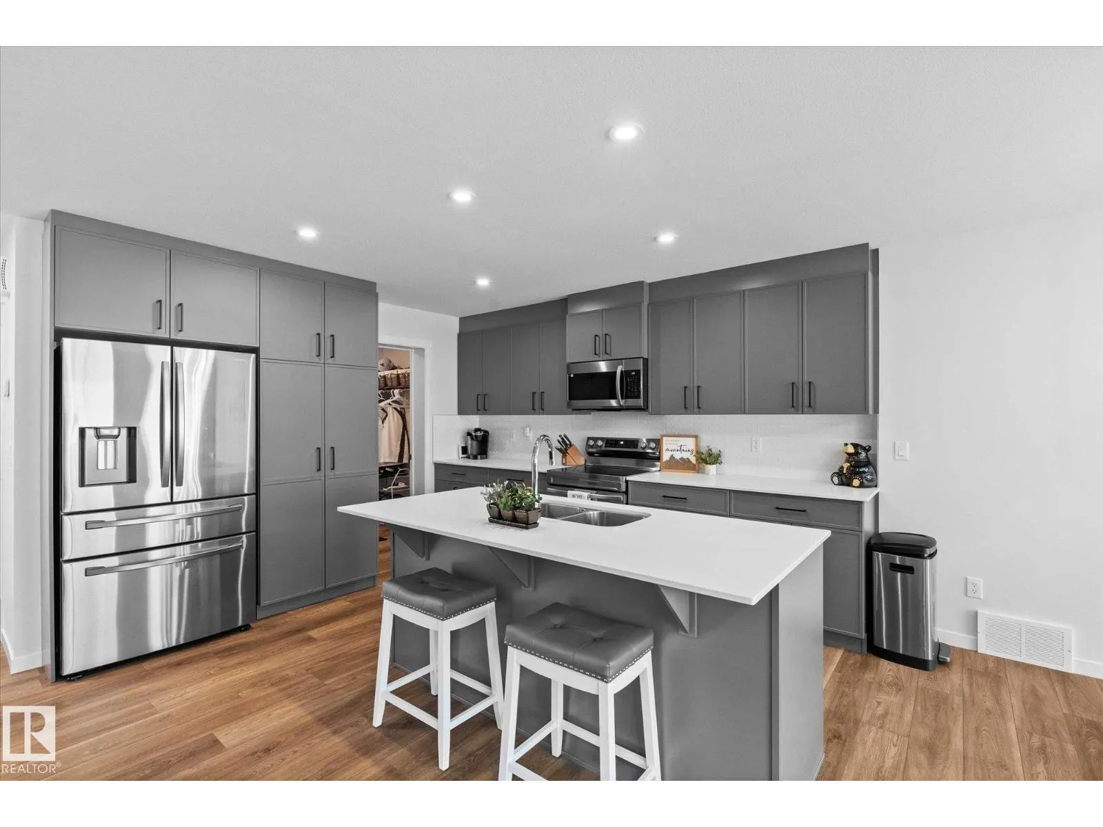 1727 WESTERRA WD