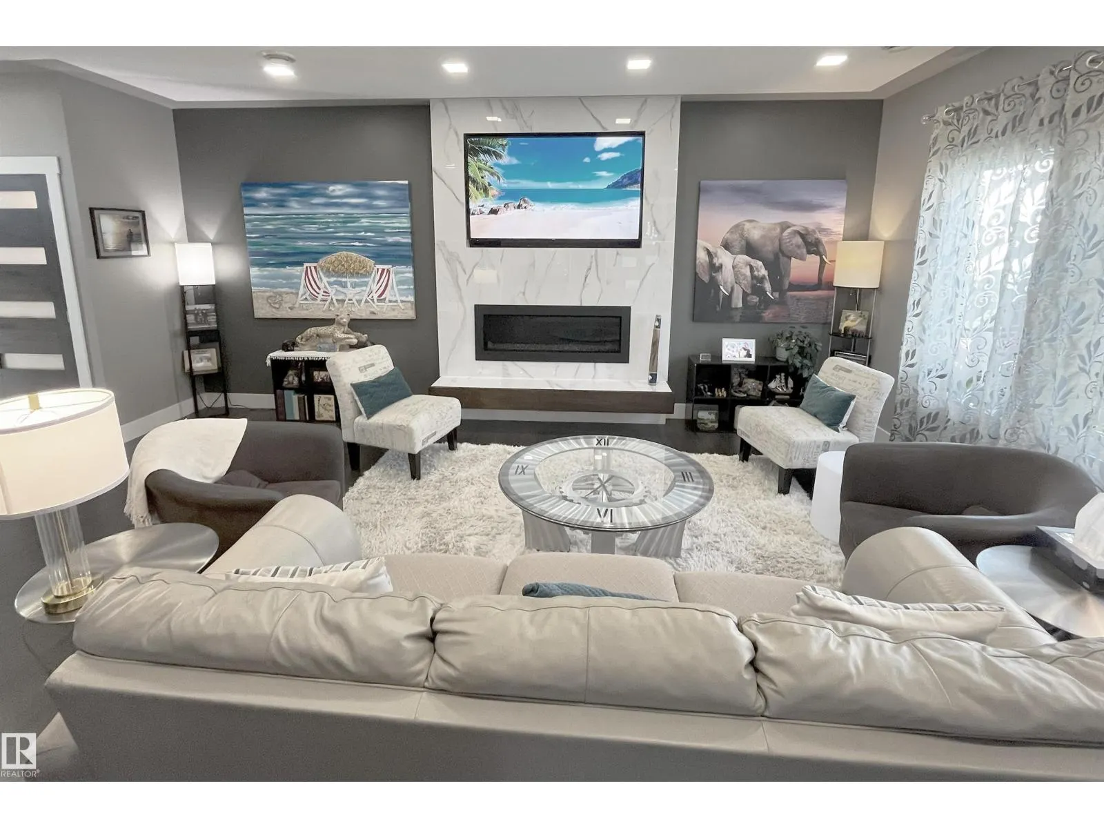 58 LAMPLIGHT DR