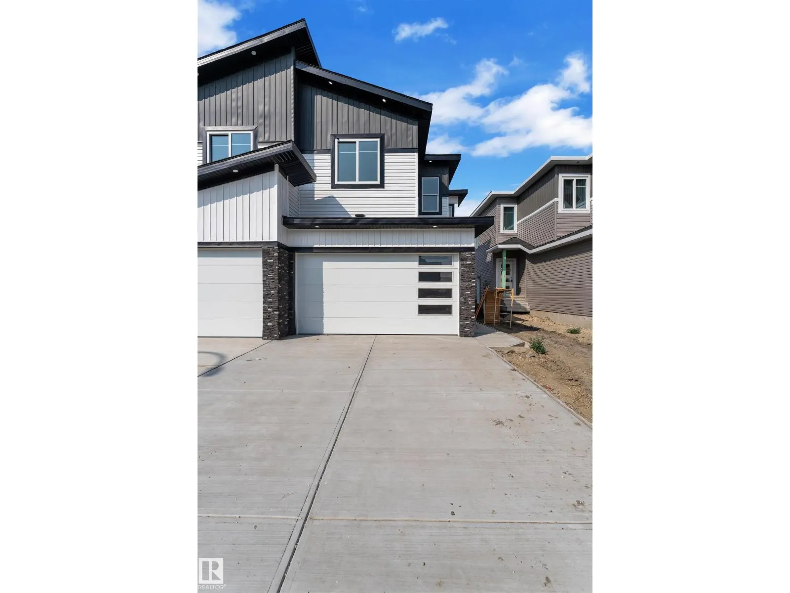 1912 155 AV NW