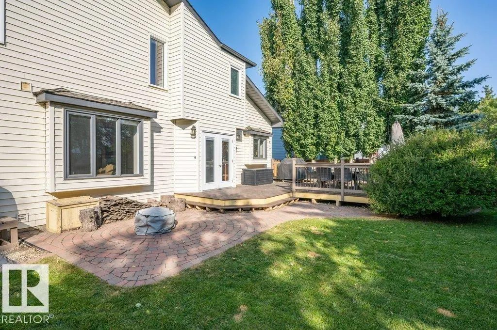 17 CATALINA DR