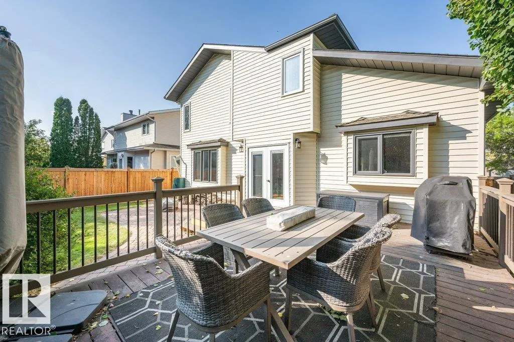 17 CATALINA DR