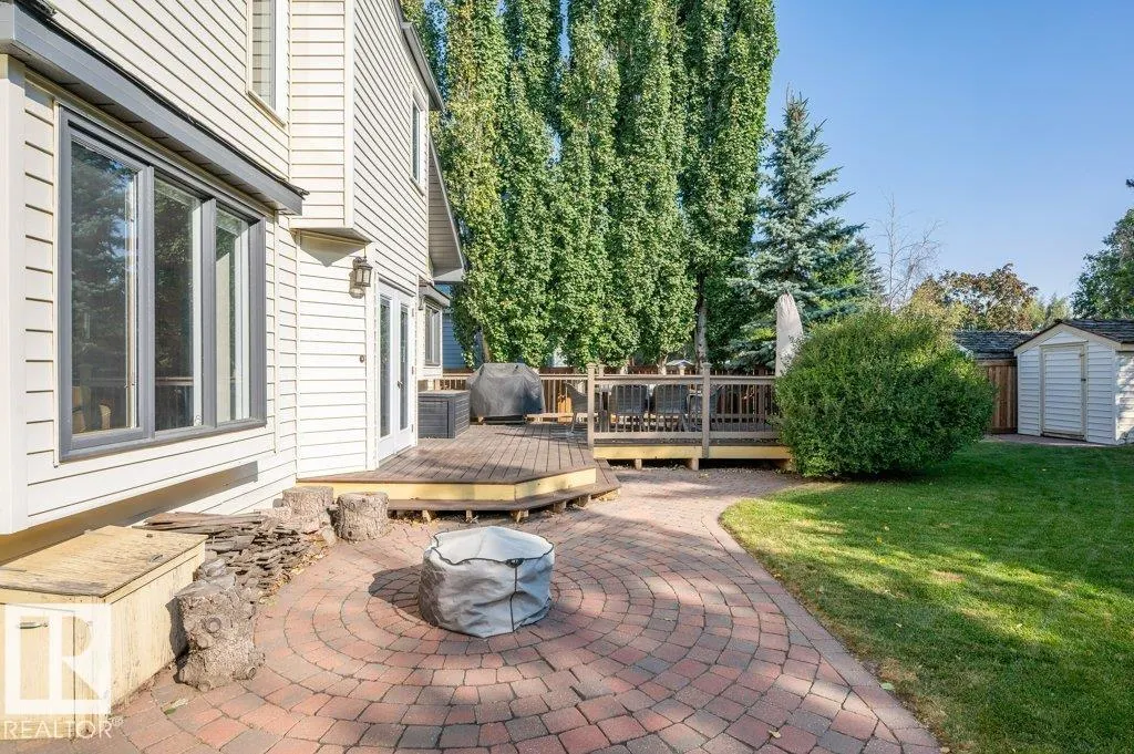 17 CATALINA DR