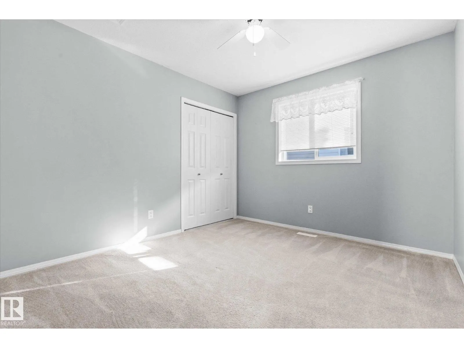 7 EGERLAND PL