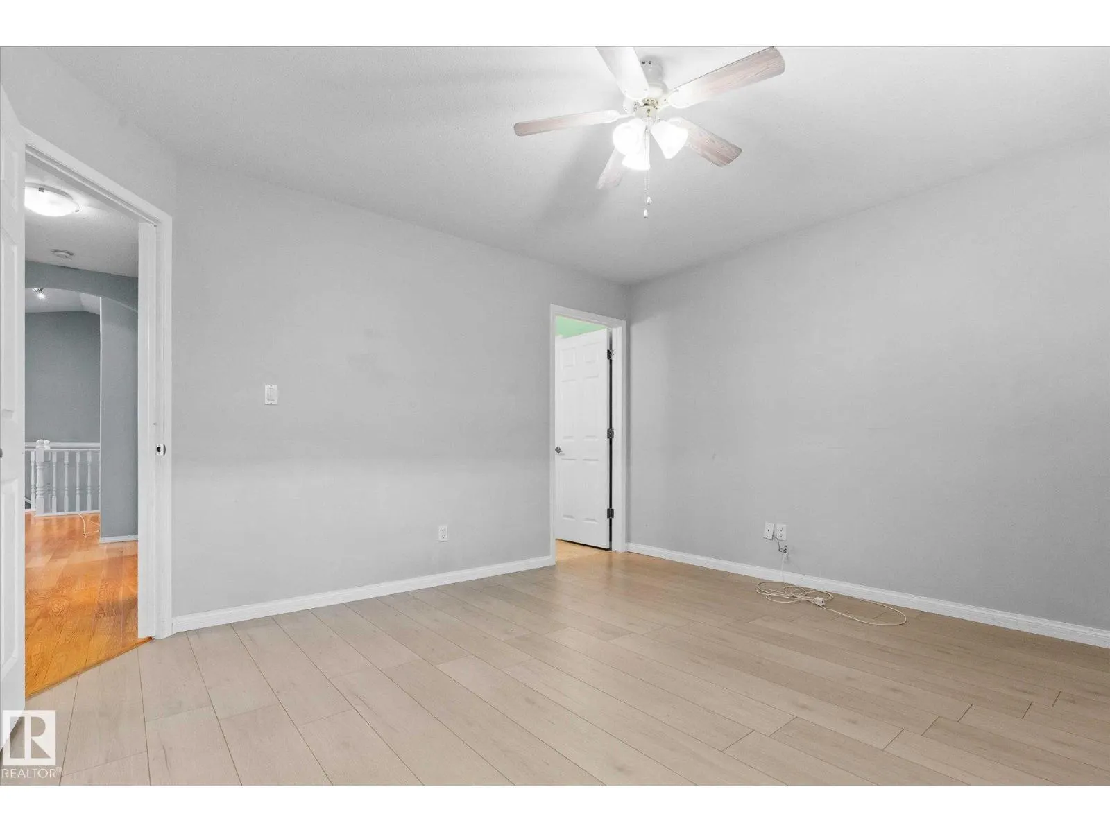 7 EGERLAND PL
