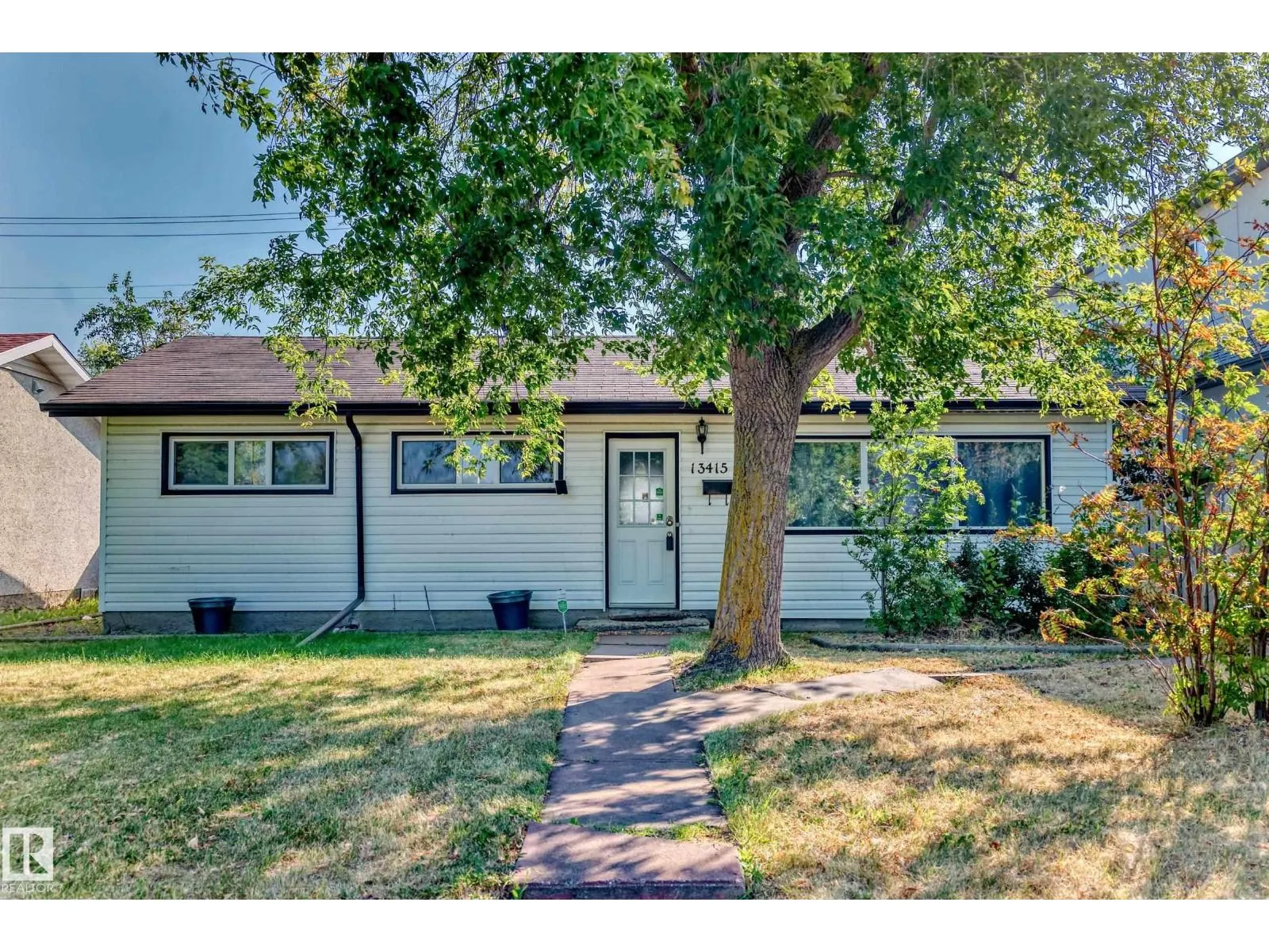 13415 109 ST NW