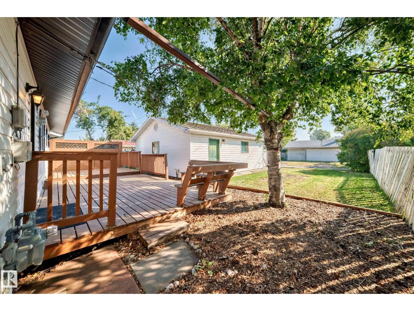 13415 109 ST NW
