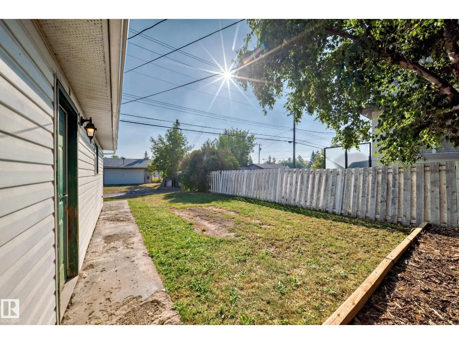 13415 109 ST NW