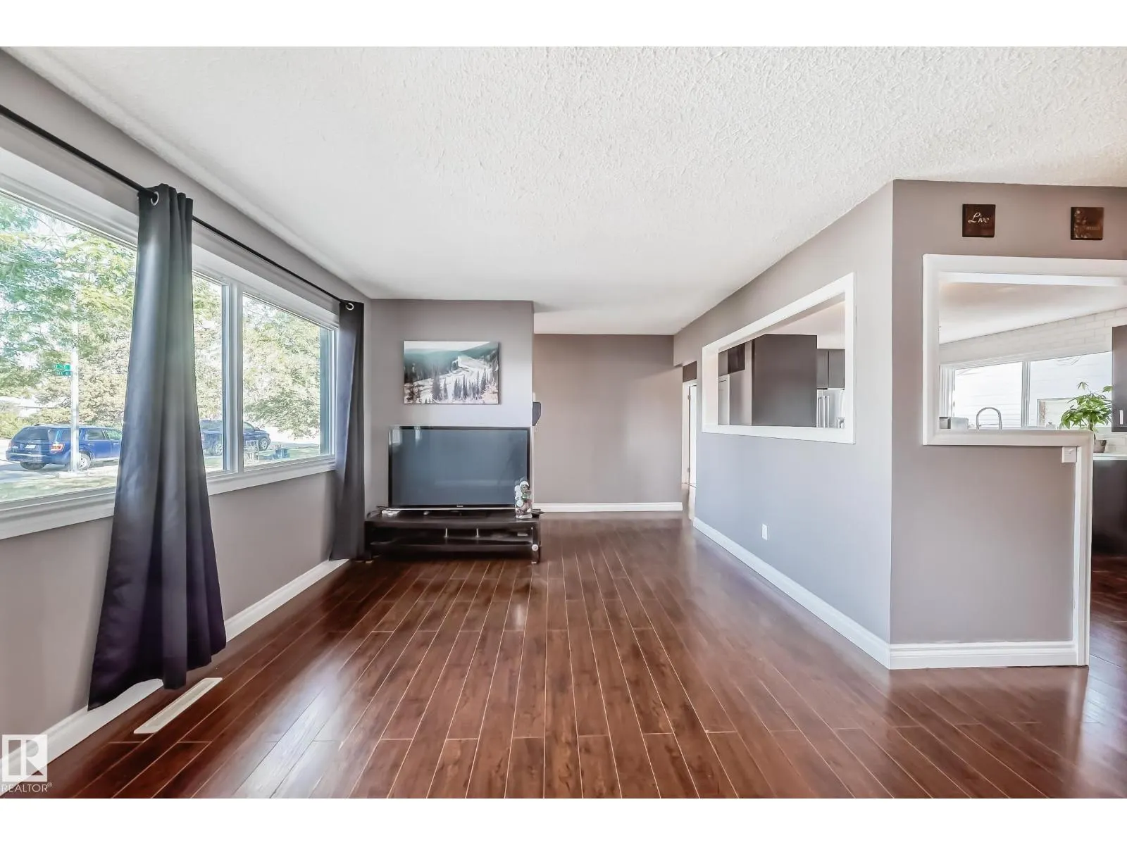 13415 109 ST NW