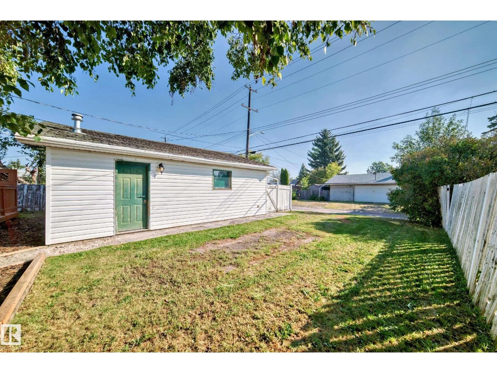 13415 109 ST NW