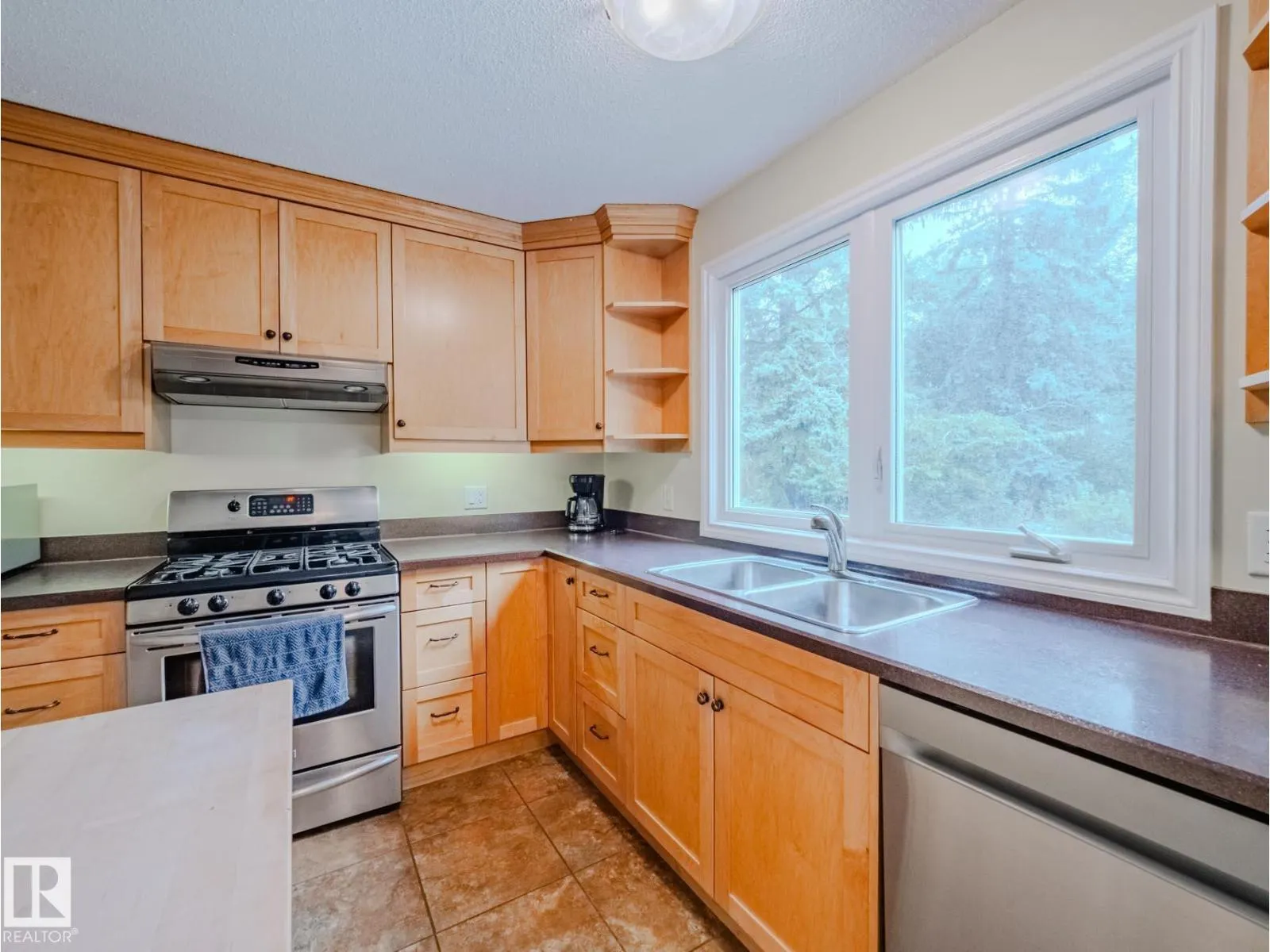 3024 GALLOWAY TC