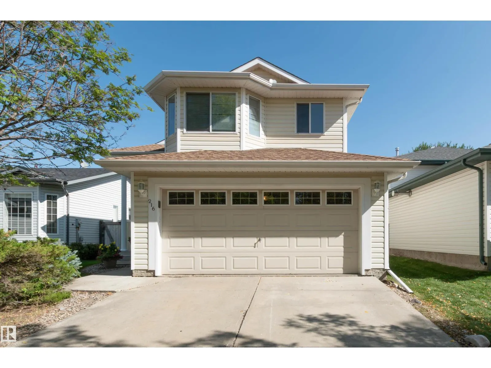 216 RAINBOW CR
