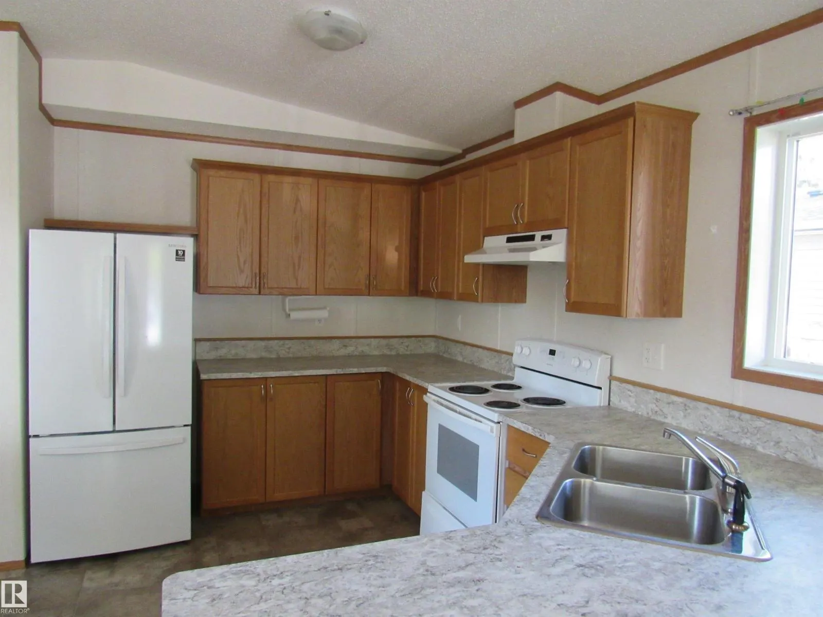 #3A 4515 50 Ave