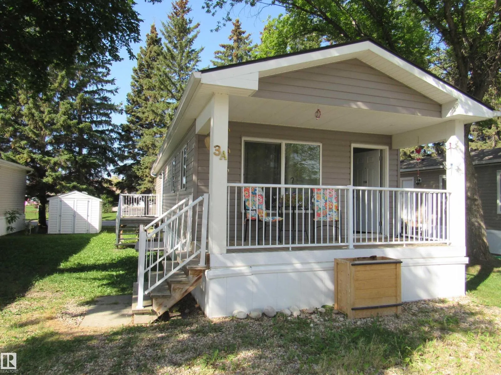 #3A 4515 50 Ave