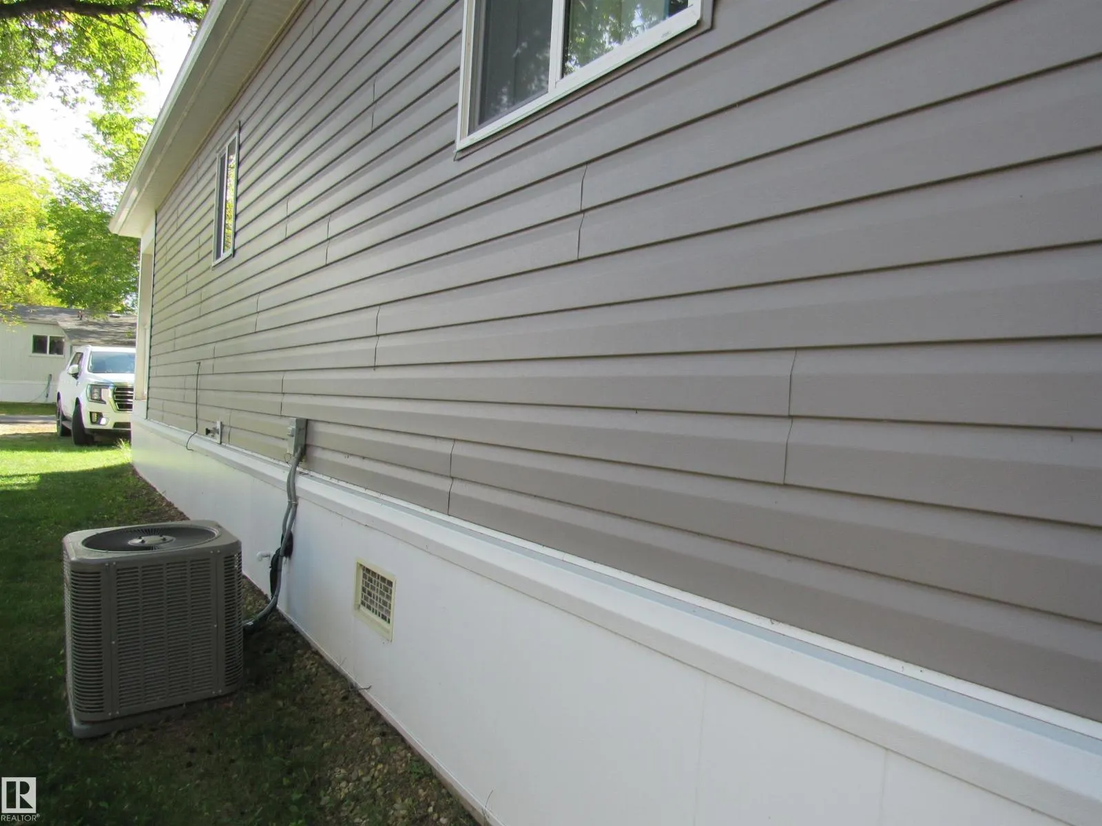 #3A 4515 50 Ave