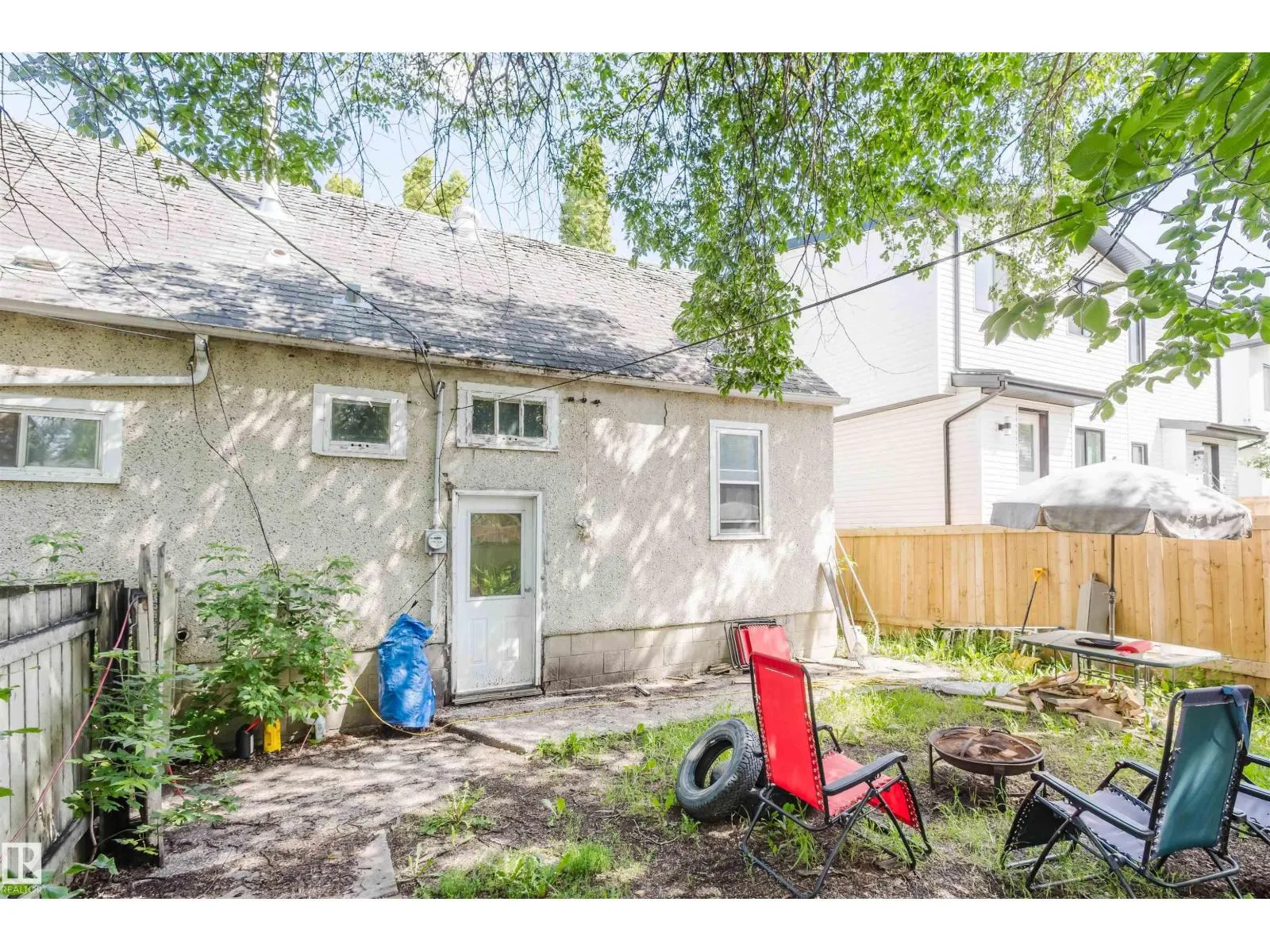 7230 112 ST NW
