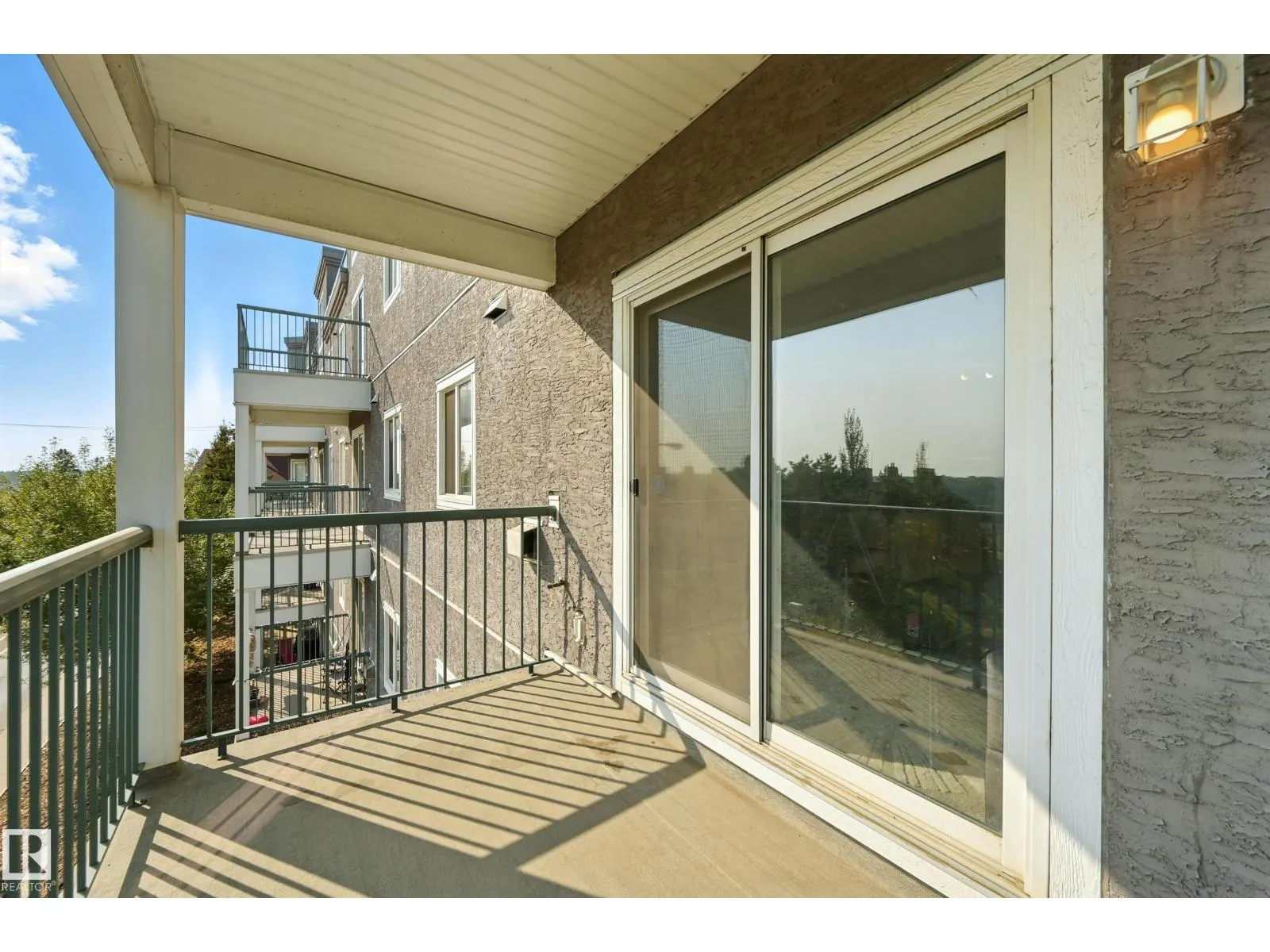 #301 10118 95 ST NW