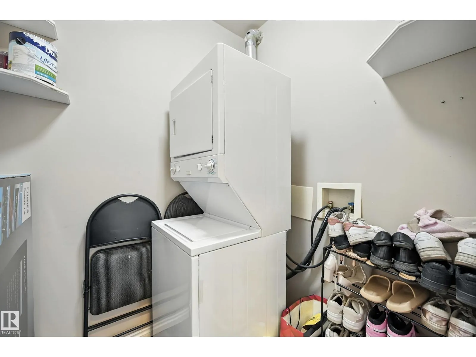 #301 10118 95 ST NW