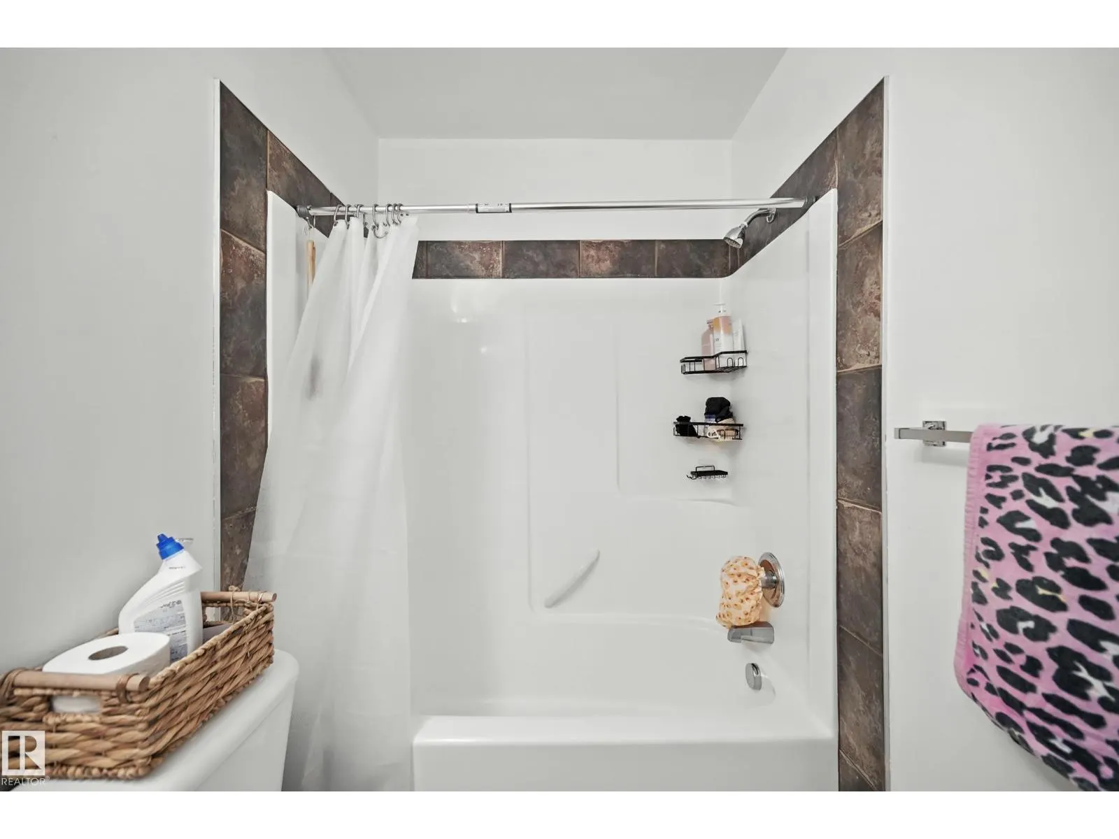 #301 10118 95 ST NW