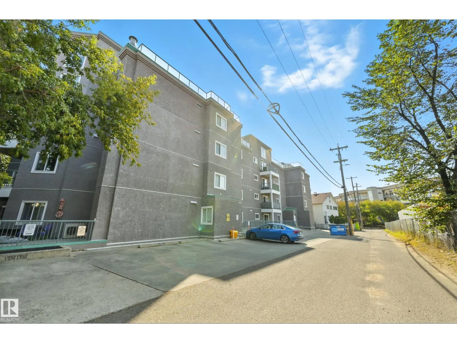 #301 10118 95 ST NW