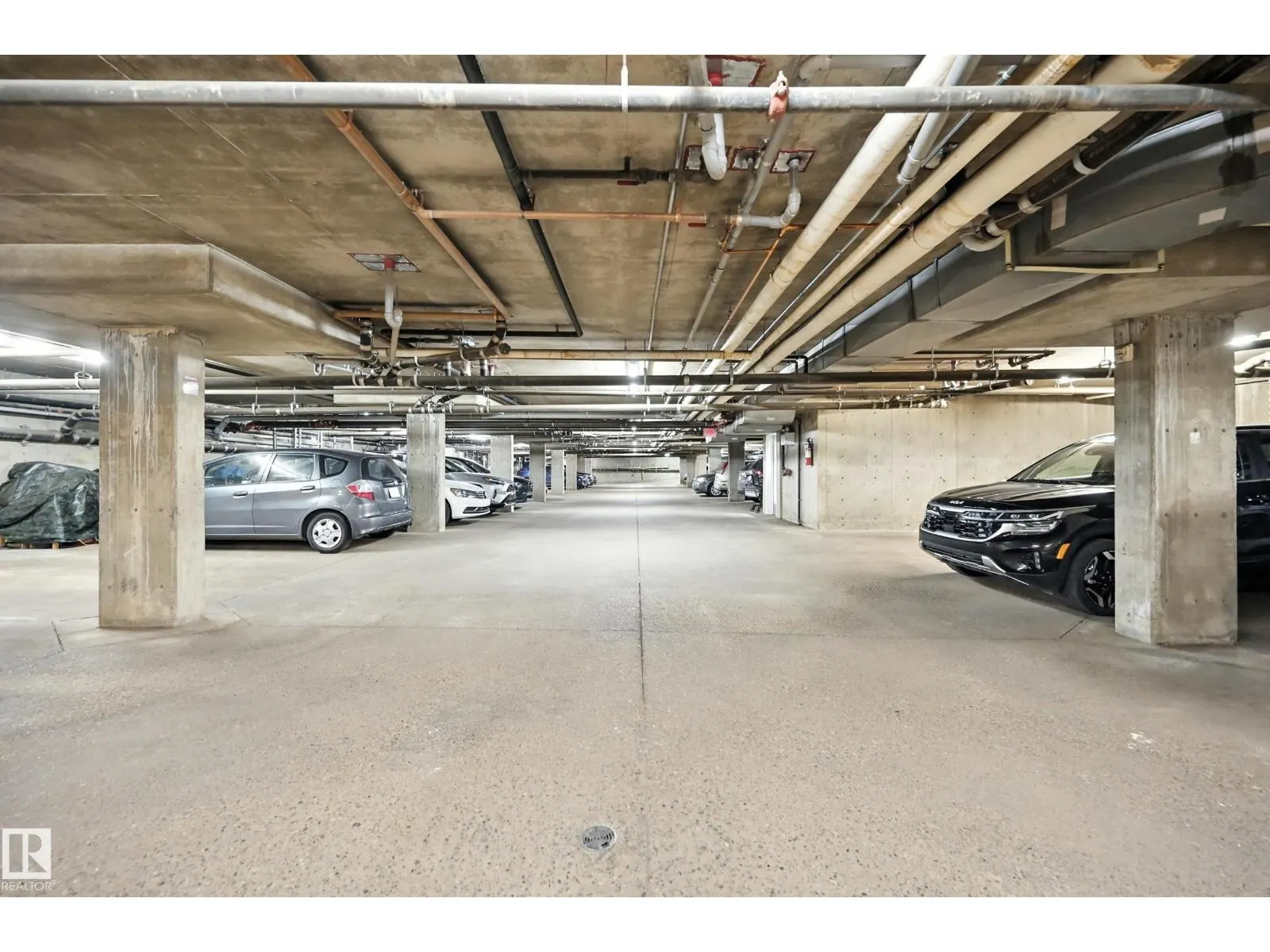 #301 10118 95 ST NW