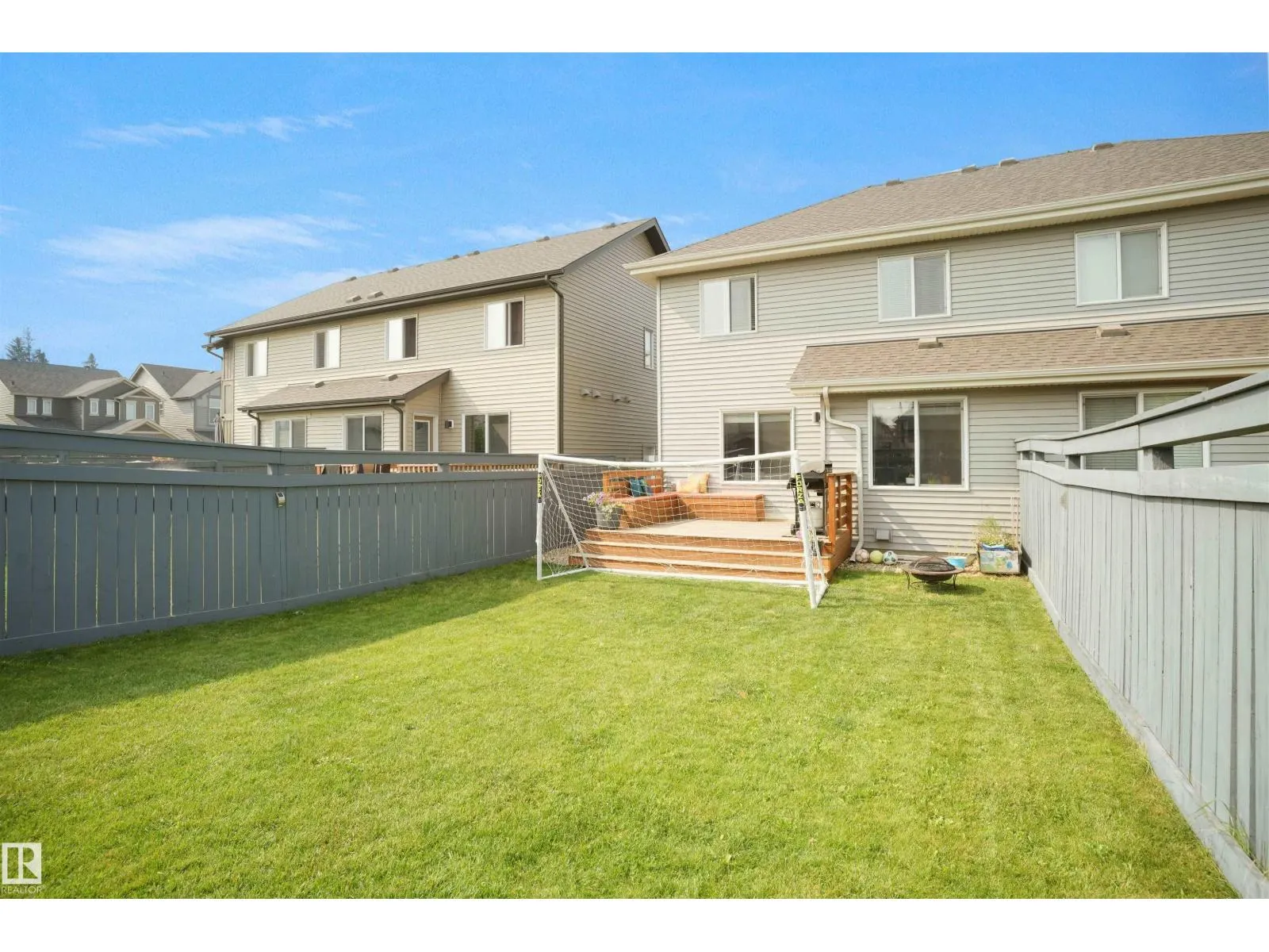 1274 DANIELS CR SW SW