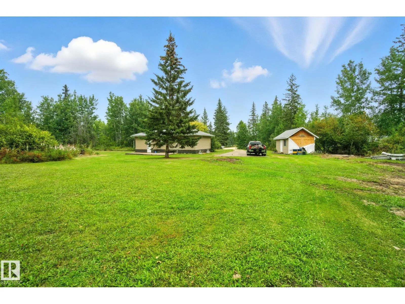 8 2419 TWP ROAD 545