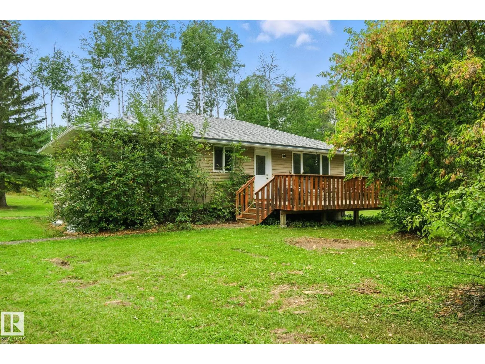 8 2419 TWP ROAD 545