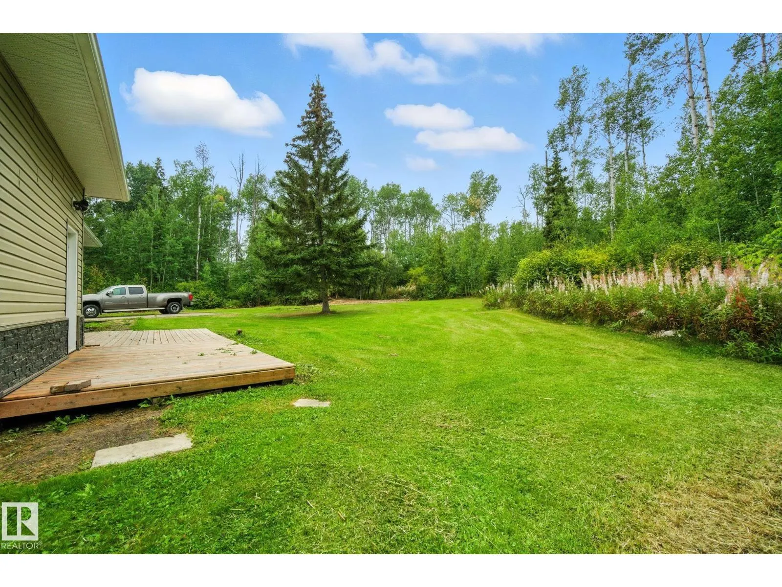 8 2419 TWP ROAD 545