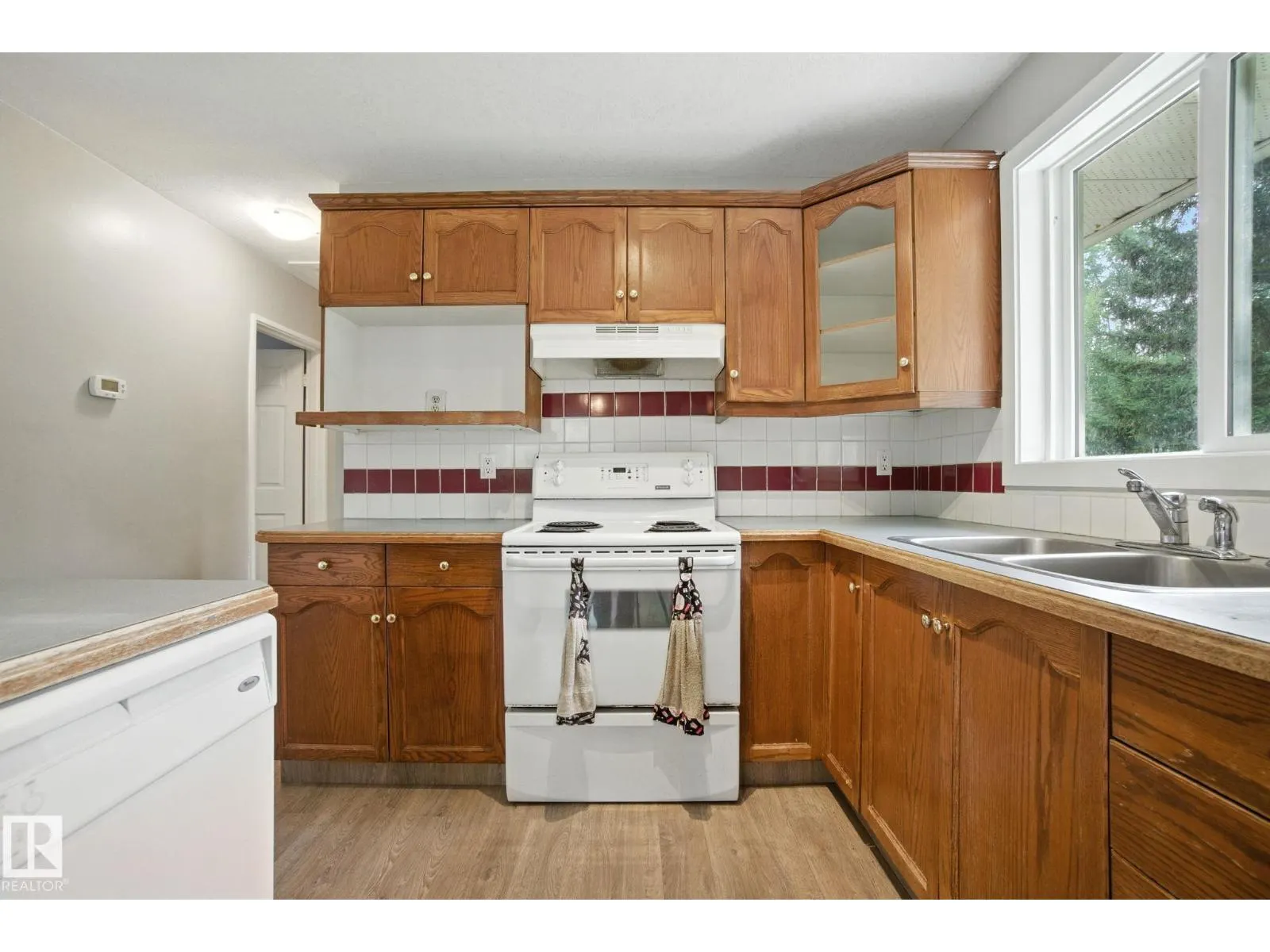 8 2419 TWP ROAD 545
