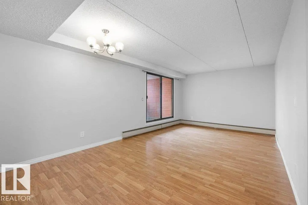 #202 9917 110 ST NW