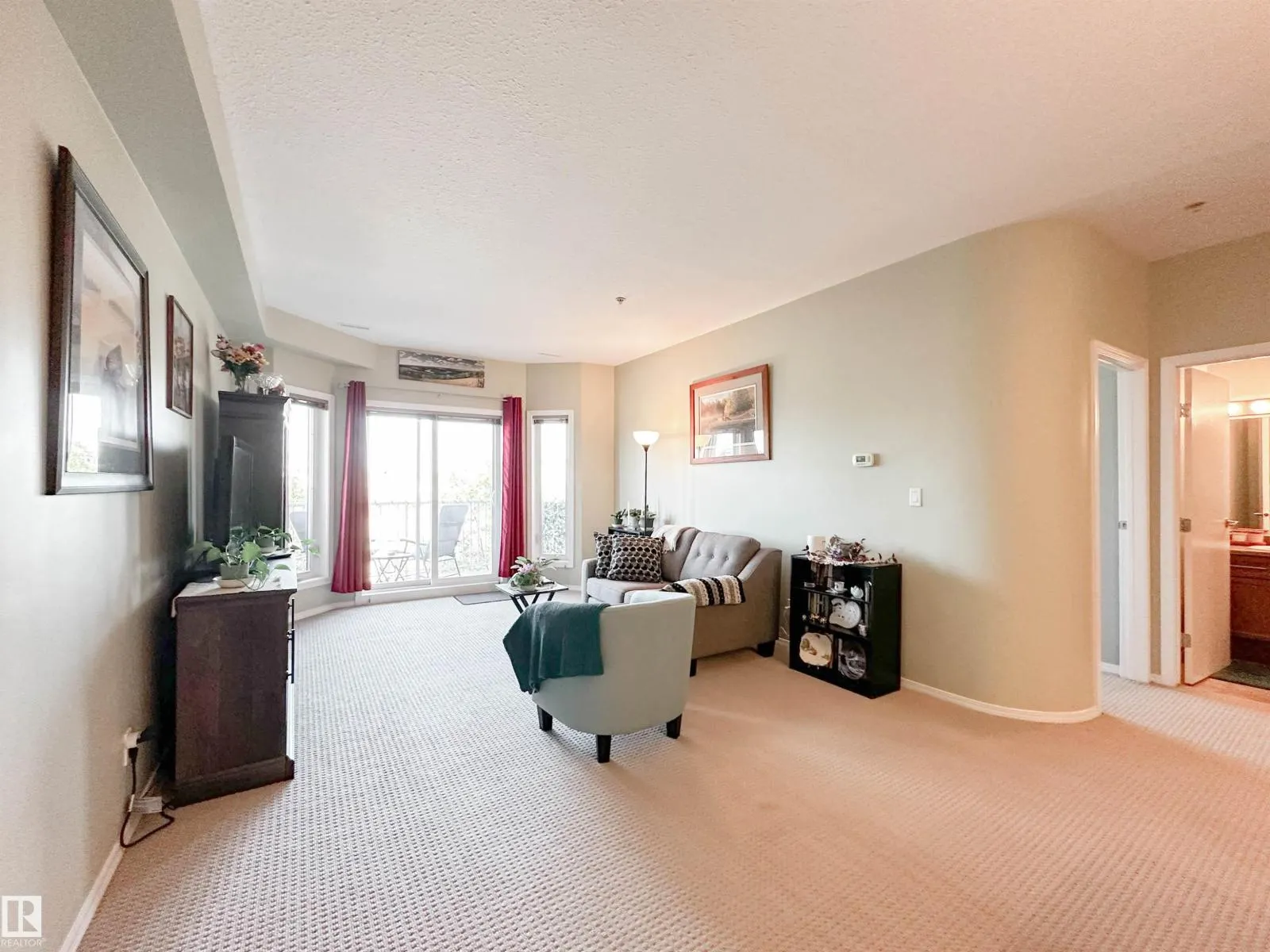 #306 4316 139 AV NW