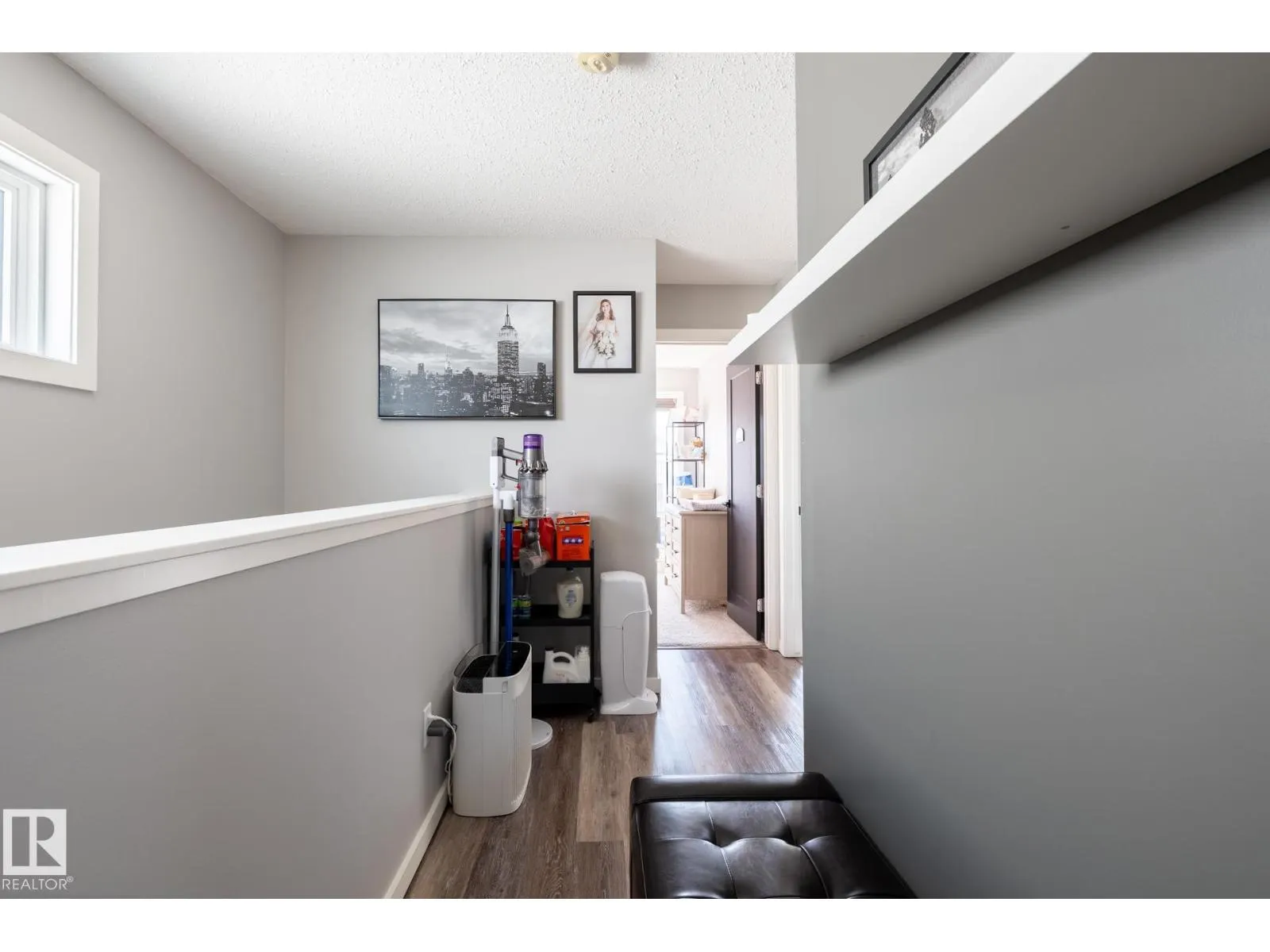 1710 Keene Crescent. SW SW