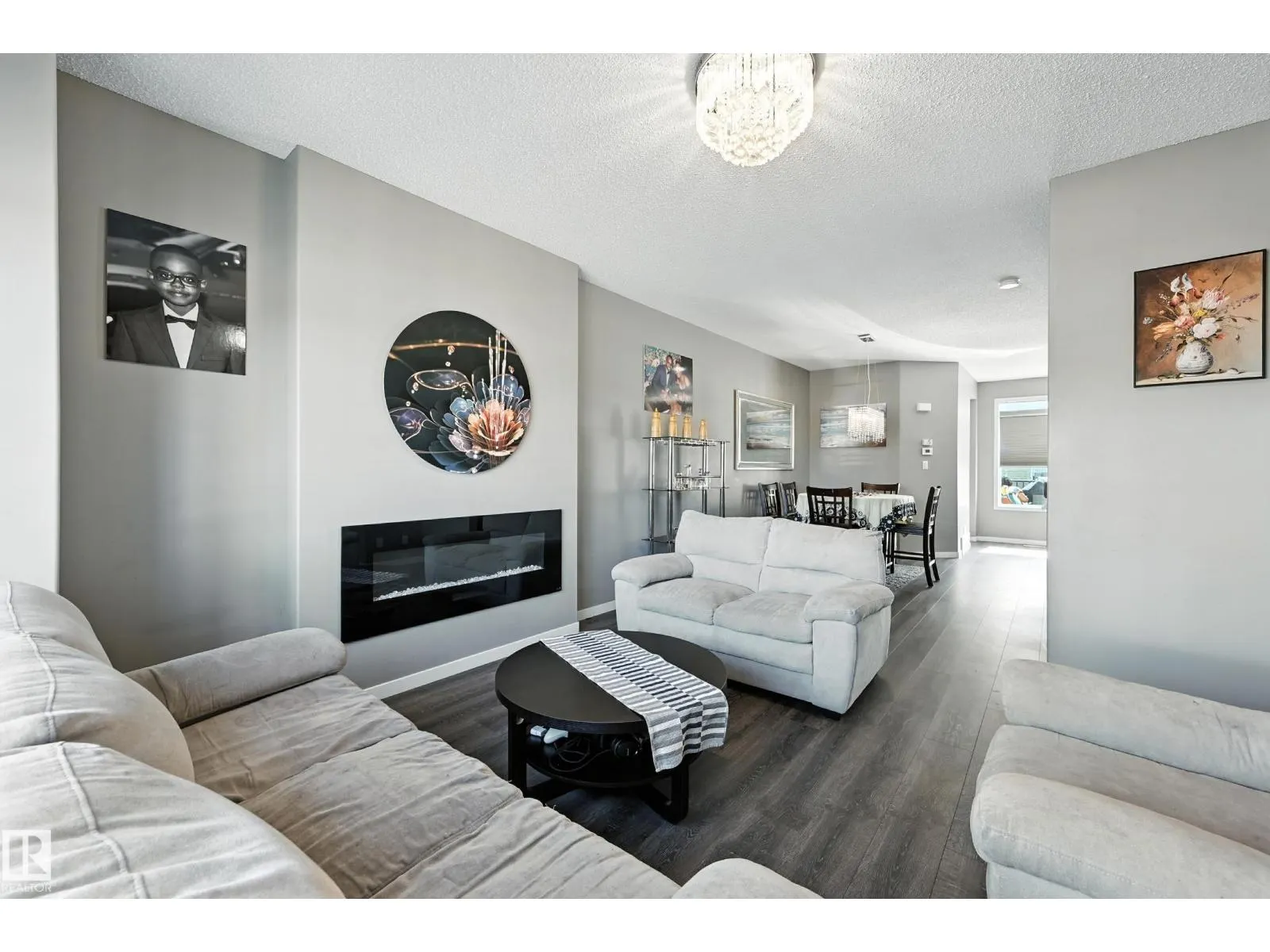 6321 170 AV NW